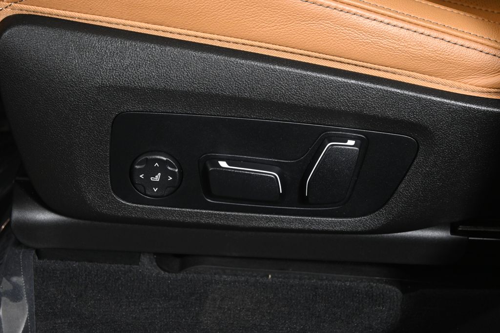 Thumbnail: 2024 BMW X3 - 28