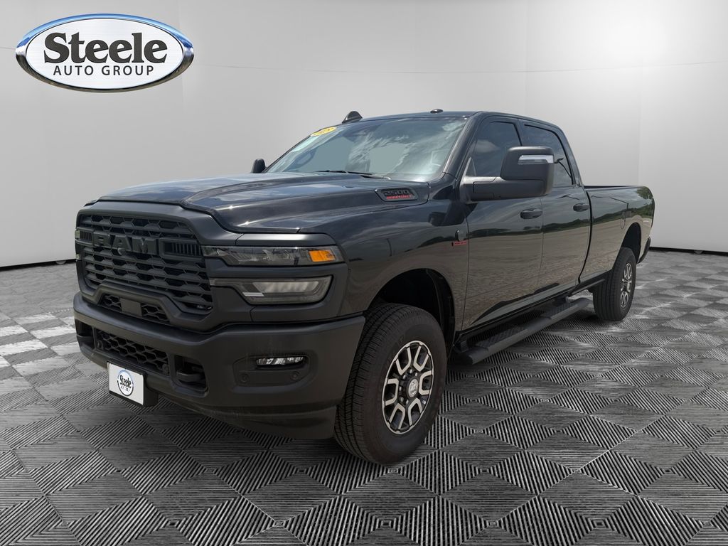Diamond Black Crystal Pearlcoat 2025 RAM 2500 Pickup Truck Four-Wheel Drive 8-Speed Automatic
