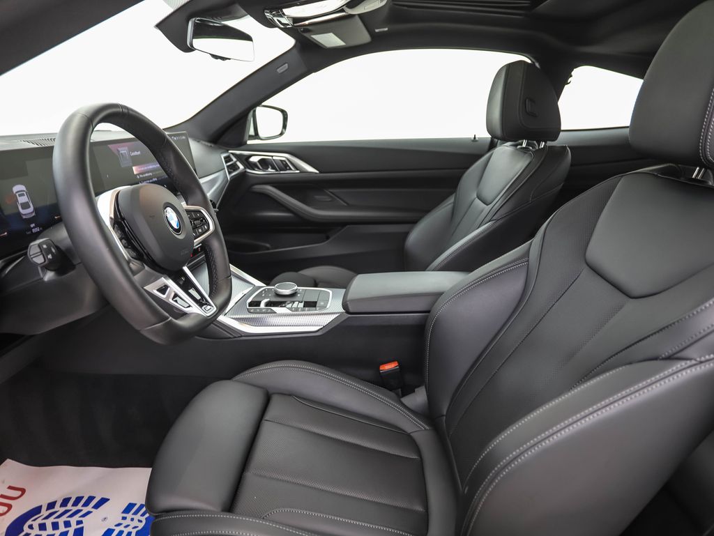 Thumbnail: 2026 BMW 4 Series - 11