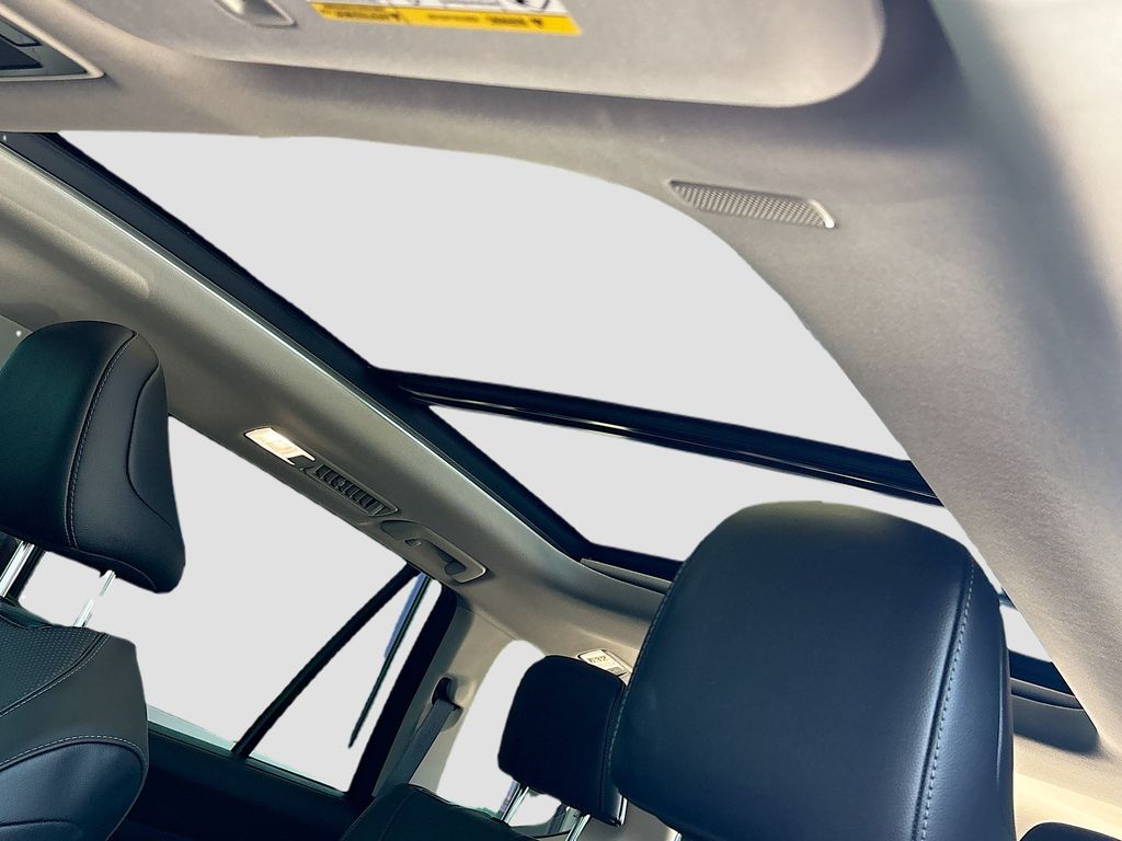 Thumbnail: 2026 Toyota Grand Highlander - 18