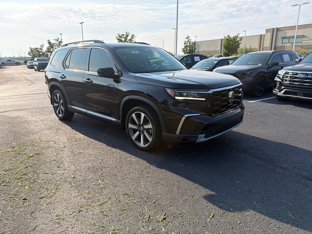 Black 2025 Honda Pilot SUV / Crossover All-Wheel Drive Automatic