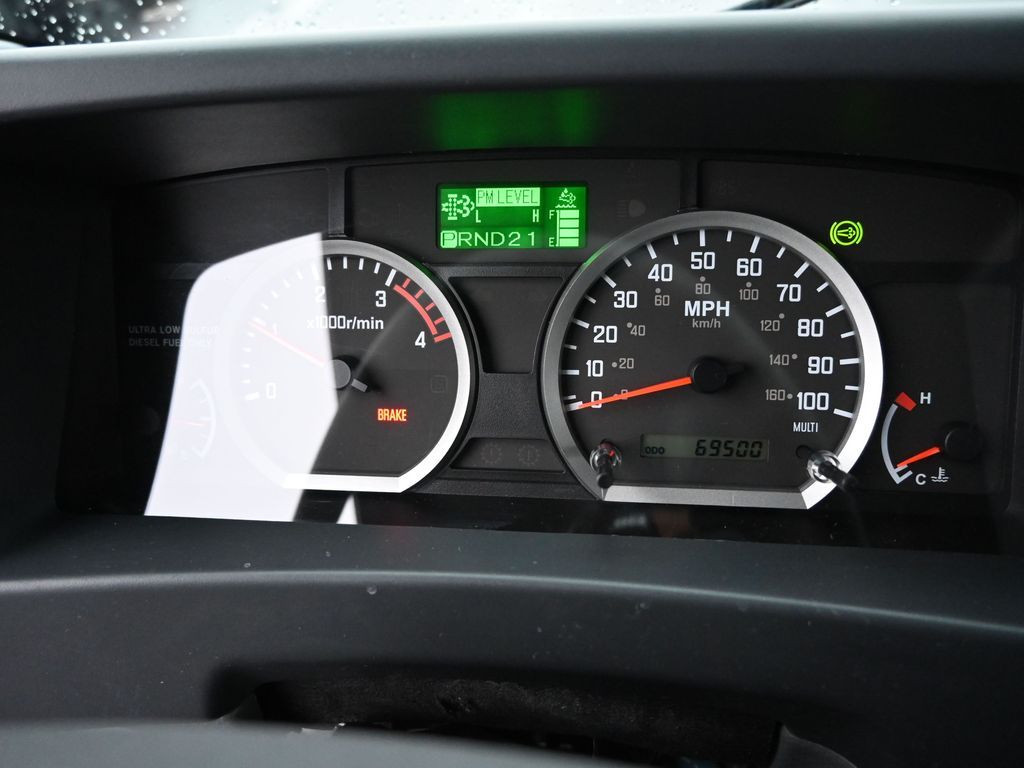 2016 Isuzu DSL REG AT 