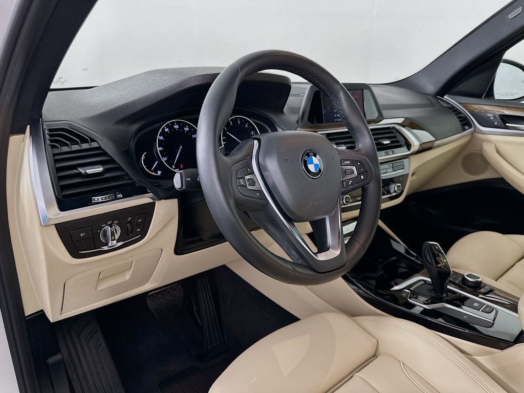 Thumbnail: 2019 BMW X3 - 9
