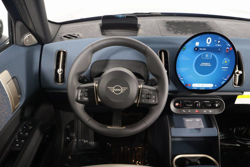 Thumbnail: 2027 MINI Cooper Countryman - 3