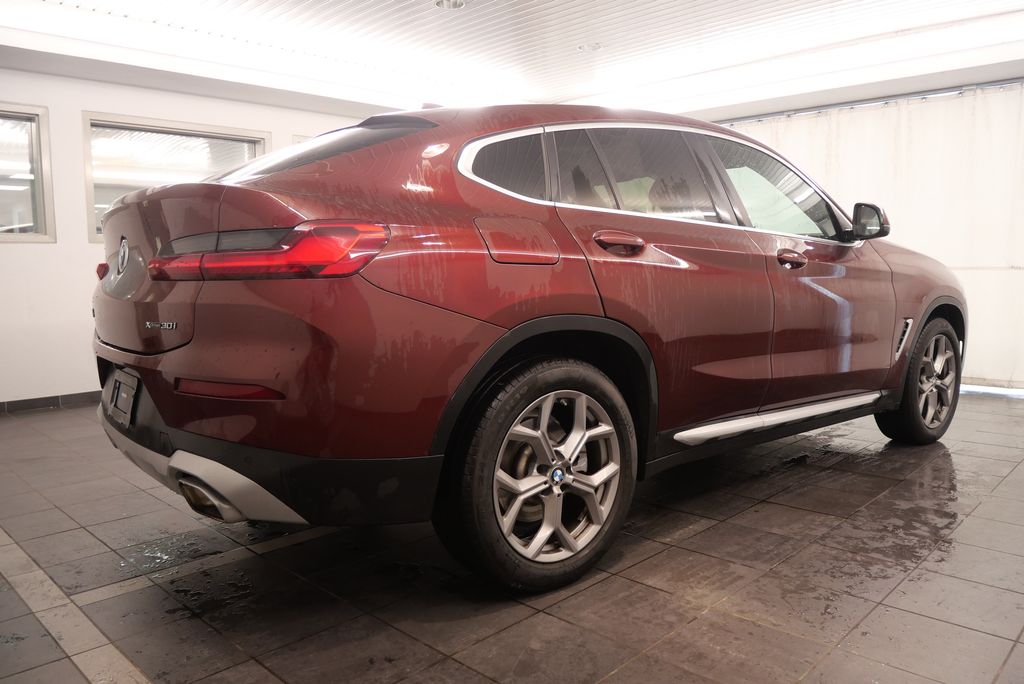 2023 BMW X4 xDrive30i 6