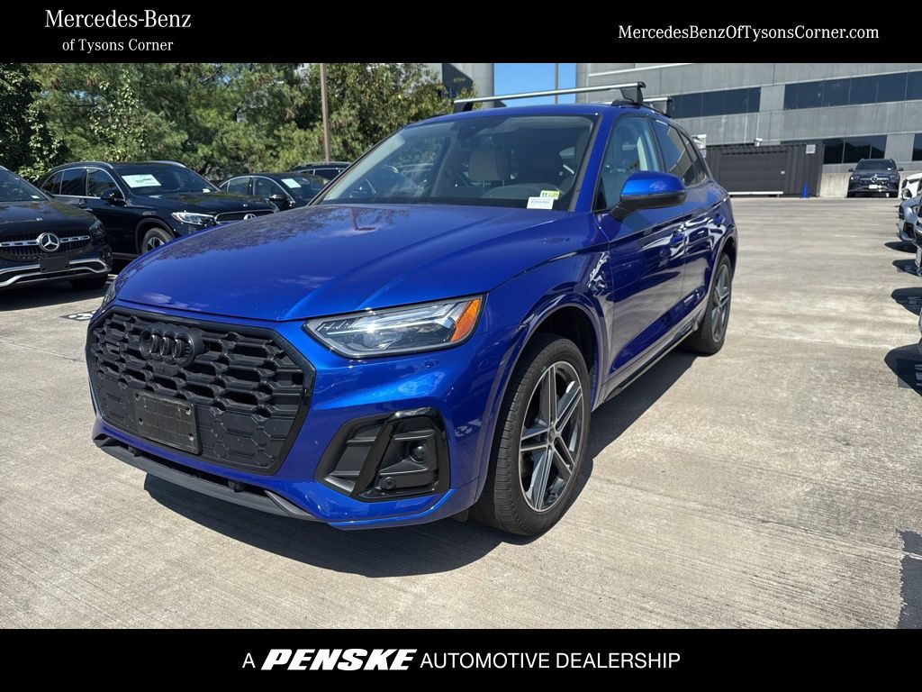 Thumbnail: 2022 Audi Q5 - 1