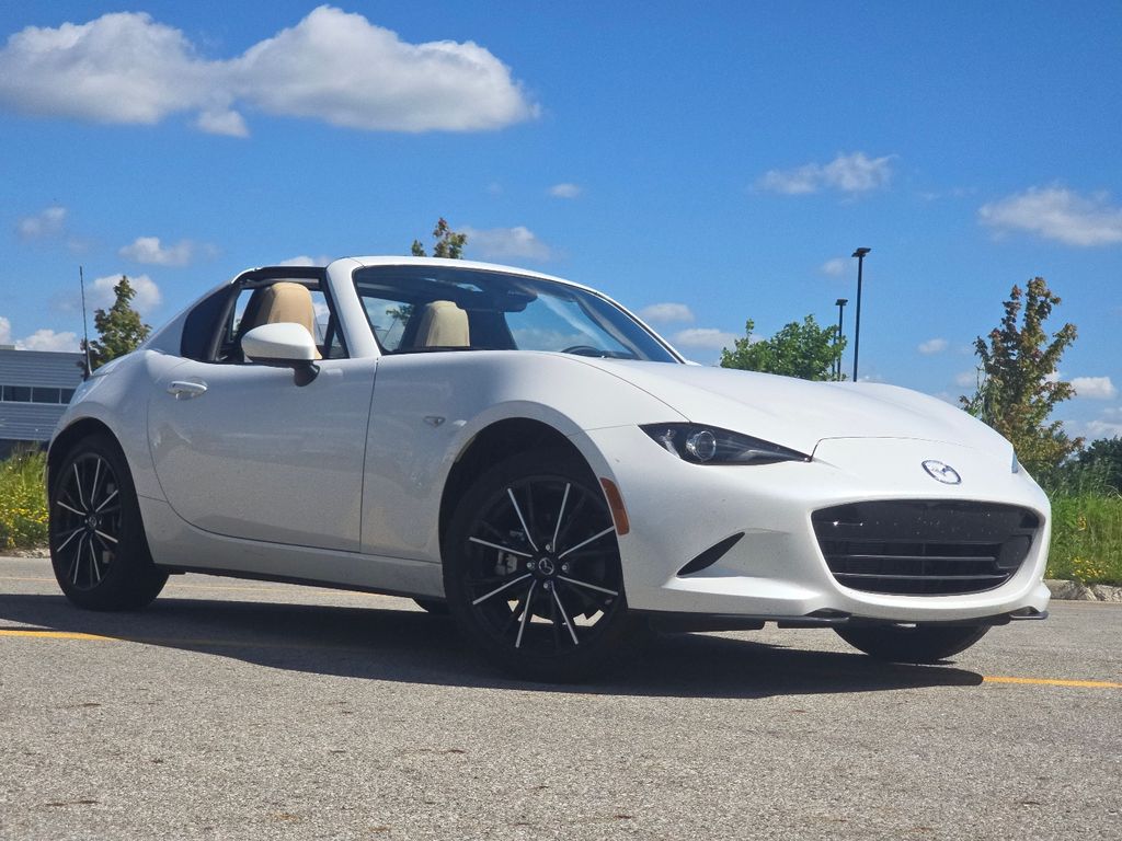 2026 Mazda MX-5 Miata RF Grand Touring