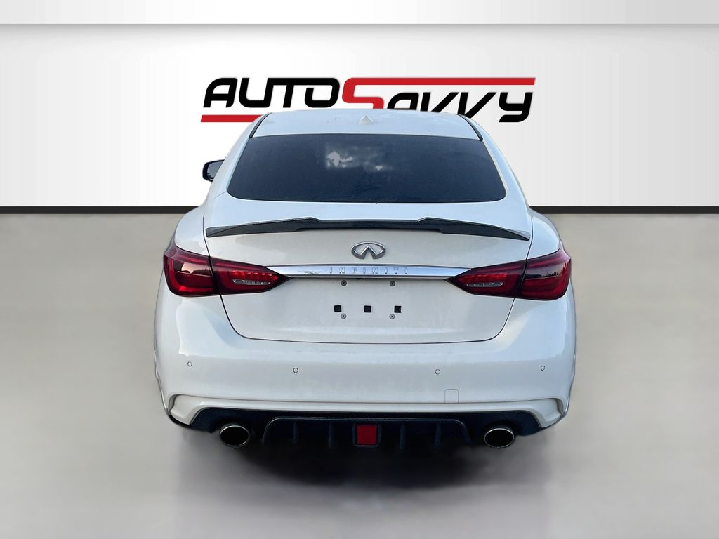 Used 2021 White INFINITI 3.0t LUXE image 6