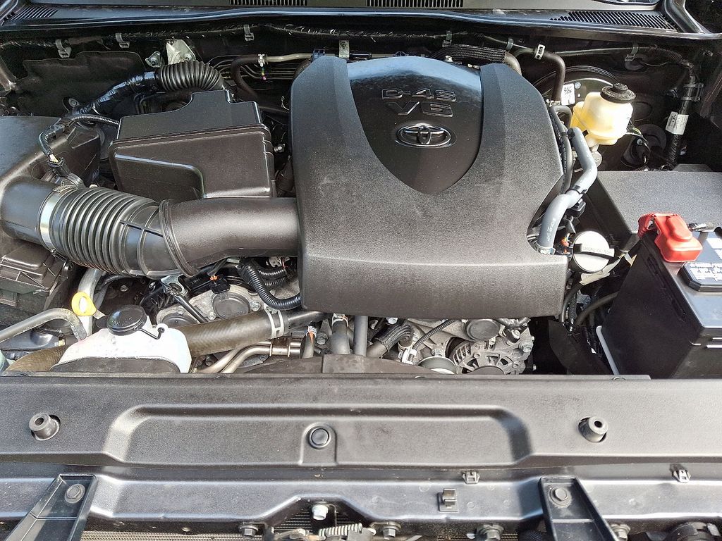 2023 Toyota Tacoma TRD Sport 28