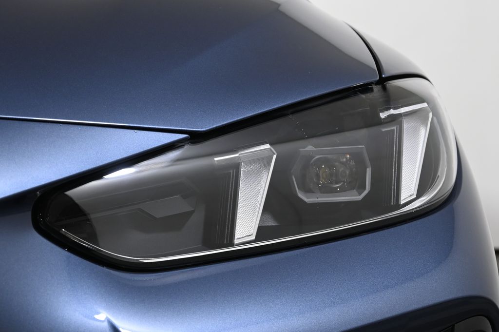 Thumbnail: 2026 BMW 4 Series - 19