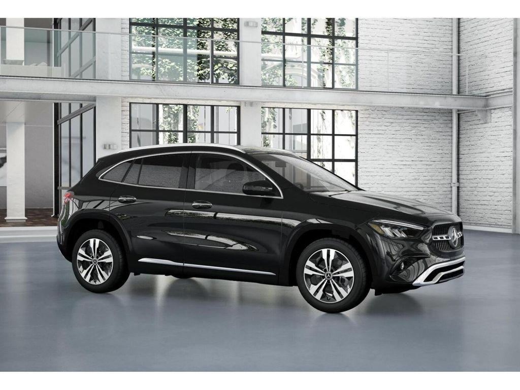 2025 Mercedes-Benz GLA 250 4MATIC 13