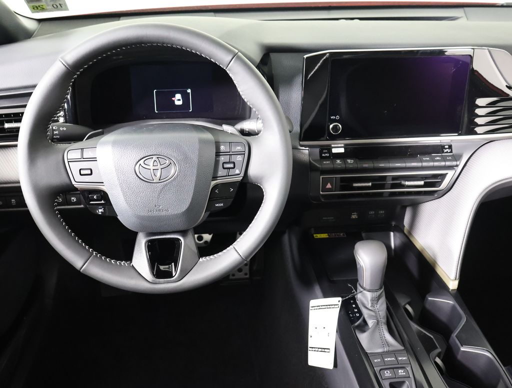 2026 Toyota Camry SE photo 14