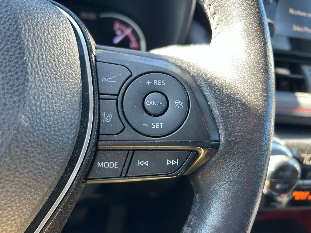 Thumbnail: 2020 Toyota RAV4 - 19