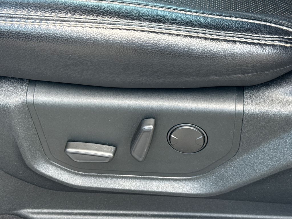Certified Used 2020 Gray Ford Lariat image 26