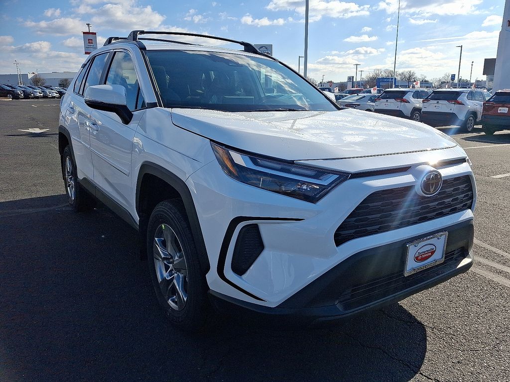 Thumbnail: 2025 Toyota RAV4 - 2