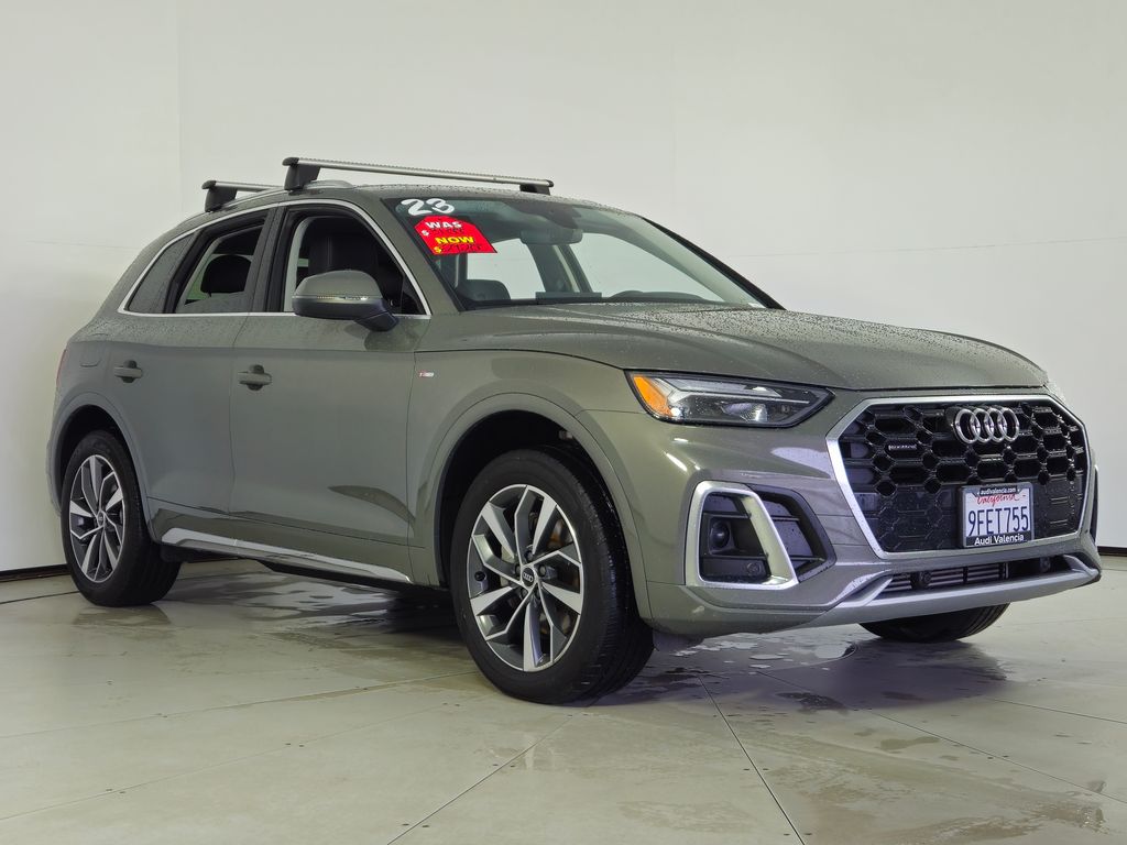 Thumbnail: 2023 Audi Q5 - 4