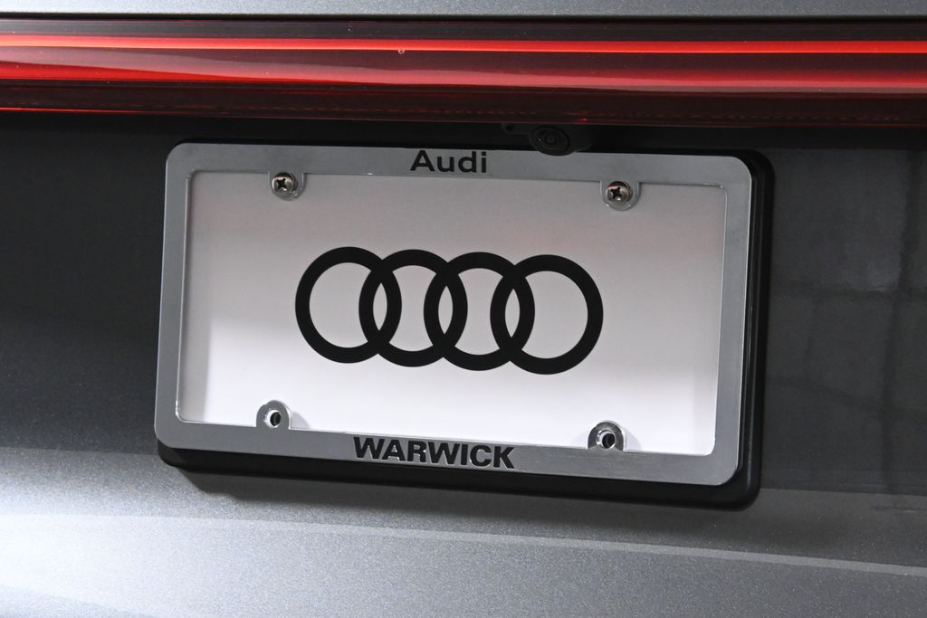 Thumbnail: 2026 Audi Q5 - 14