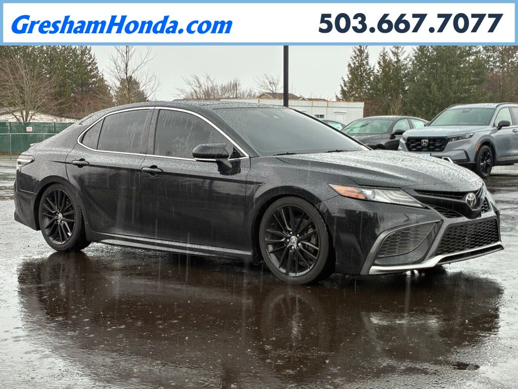 2021 Toyota Camry XSE FWD