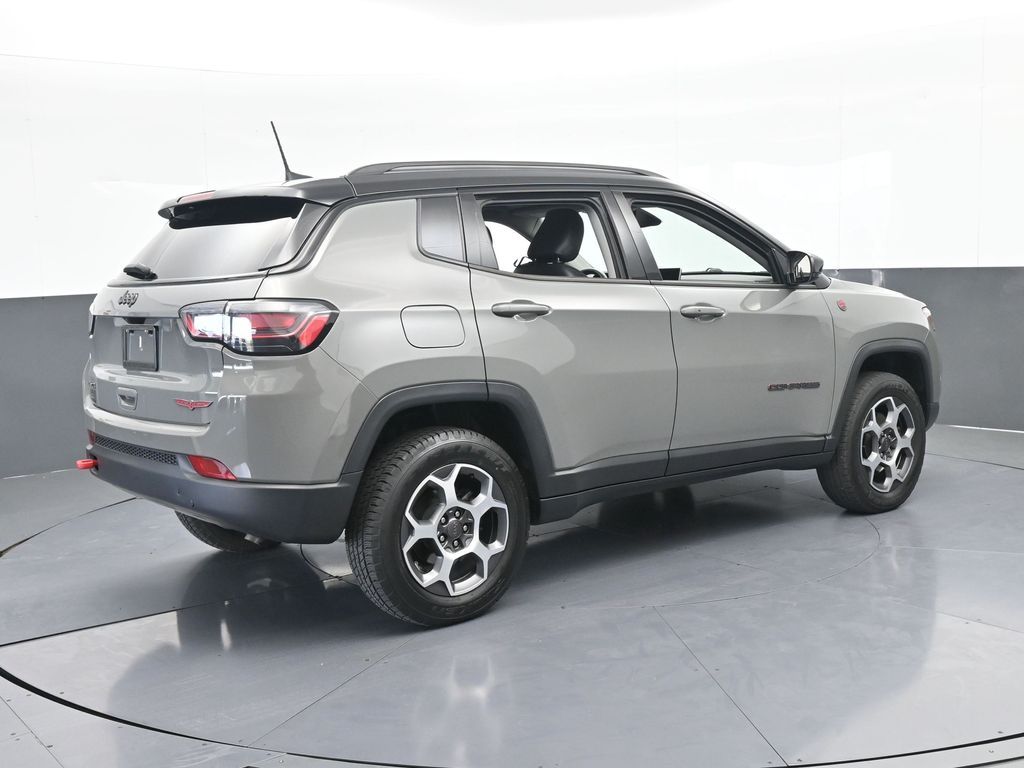Used 2022 Sting-Gray Clearcoat Jeep Trailhawk image 6
