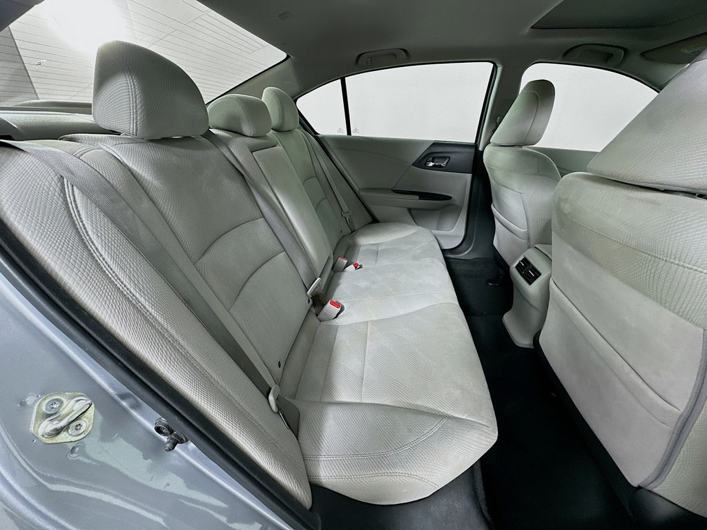 Thumbnail: 2016 Honda Accord - 27