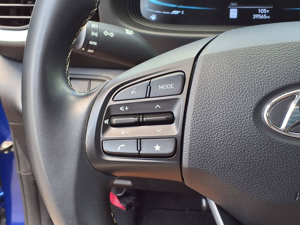 Used 2023 Hyundai Venue SUV