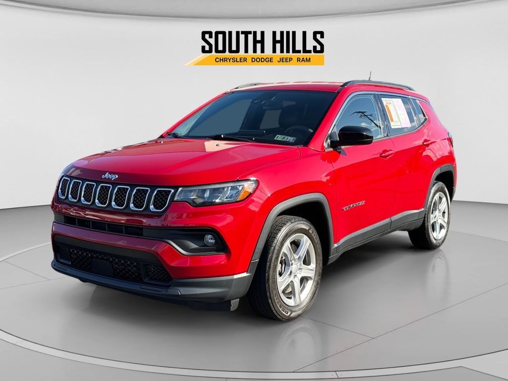 2023 Jeep Compass Latitude Red at South Hills CDJR