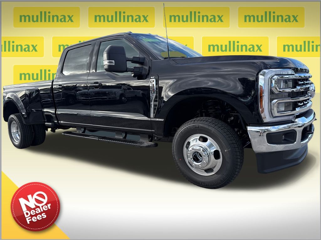 2026 Ford F-350 Super Duty XLT's photo