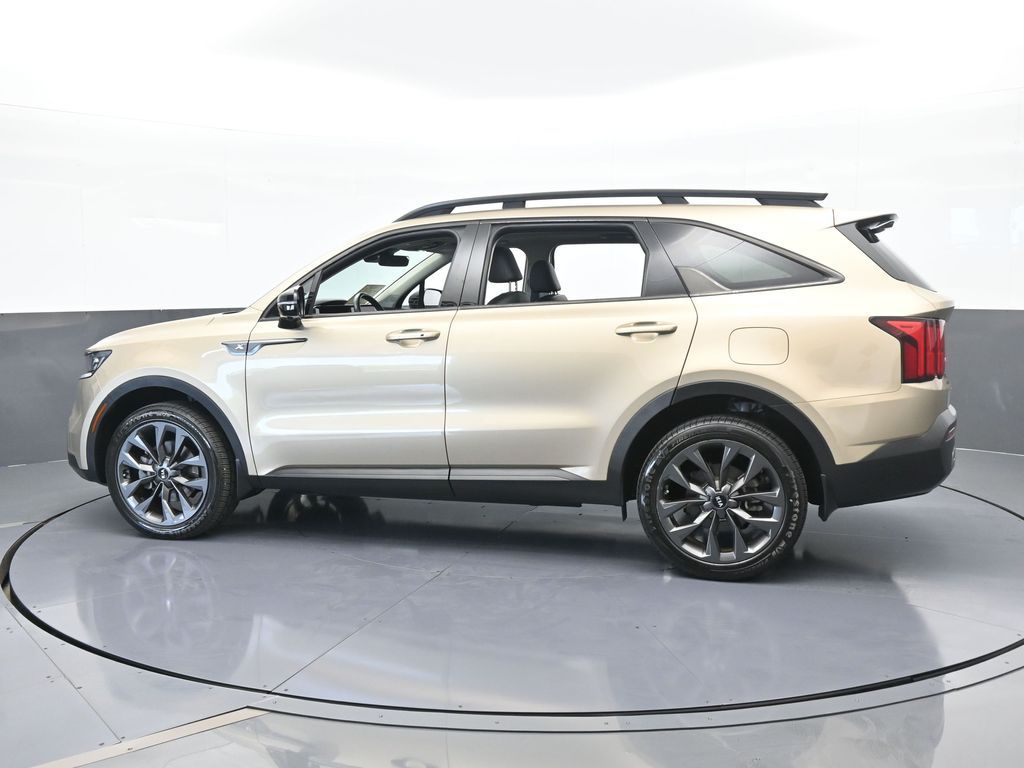 Used 2021 Kia Sorento X-Line with VIN 5XYRKDLF2MG028634 for sale in Miami, FL