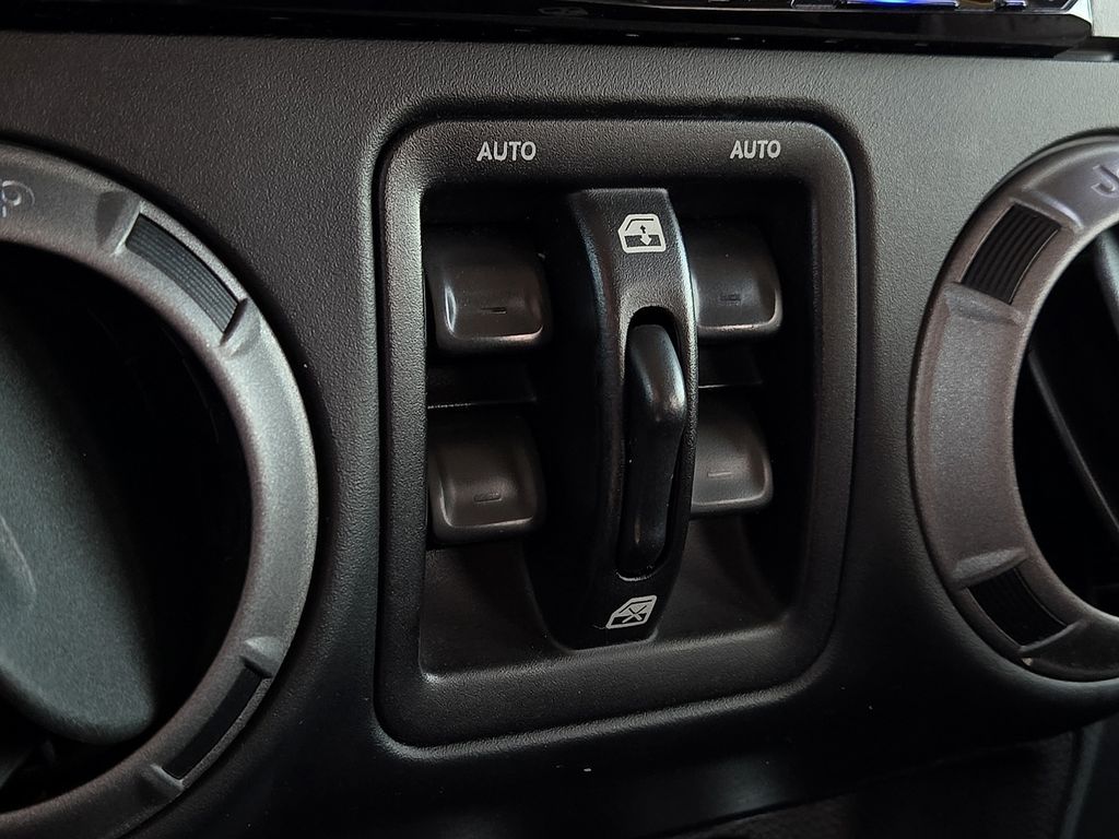 Used 2017 Jeep Wrangler Unlimited Sport For Sale in Farmington, AR