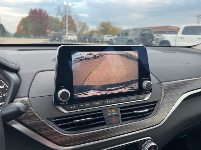 2020 Nissan Altima