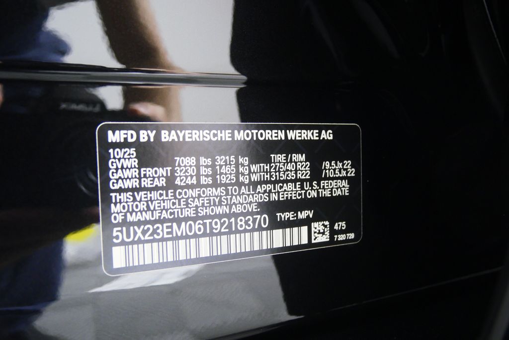 Thumbnail: 2026 BMW X7 - 27