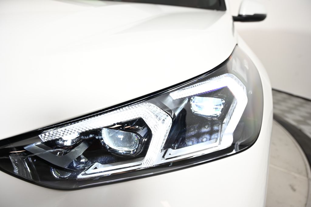 Thumbnail: 2025 BMW X1 - 9