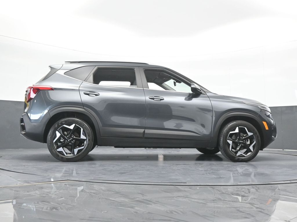 Used 2024 Gravity Gray Kia EX image 62