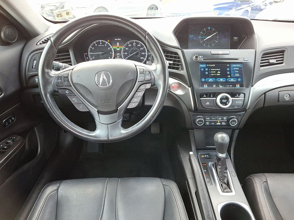 Thumbnail: 2020 Acura ILX - 11