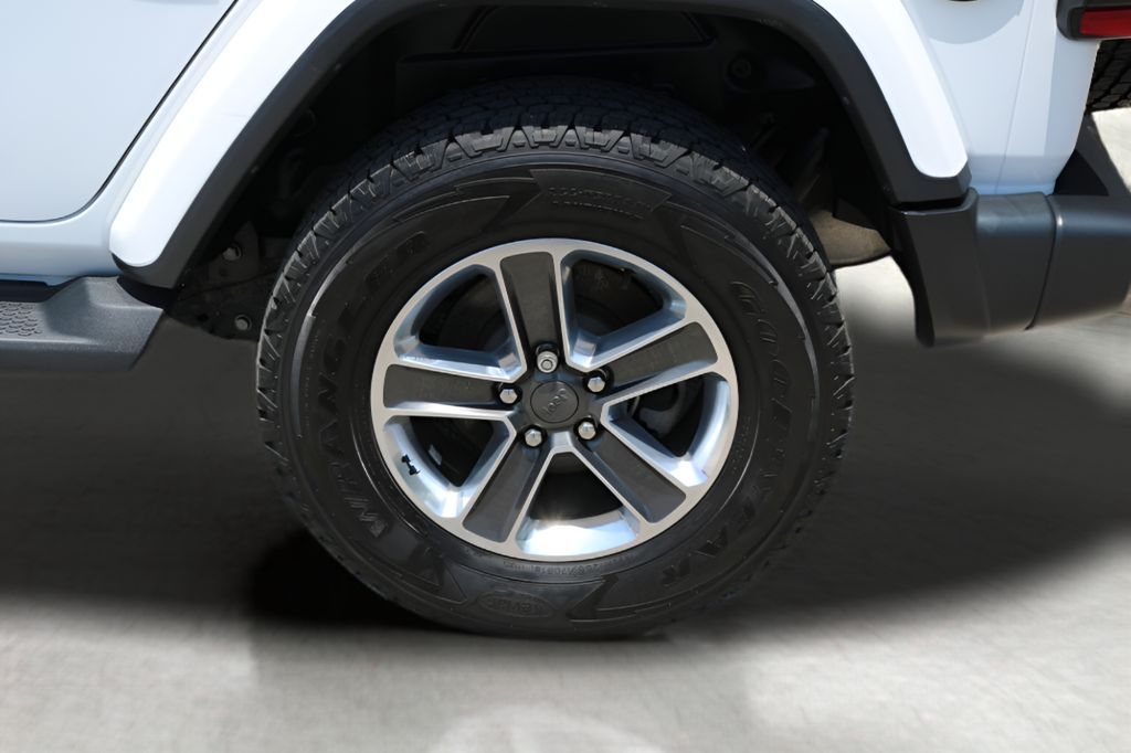 Used Car 2022 Jeep Wrangler  Unlimited Sahara For Sale Under $35,000 In Austin, Texas