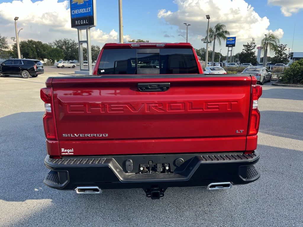 2025 Chevrolet Silverado 1500 LT Trail Boss 3