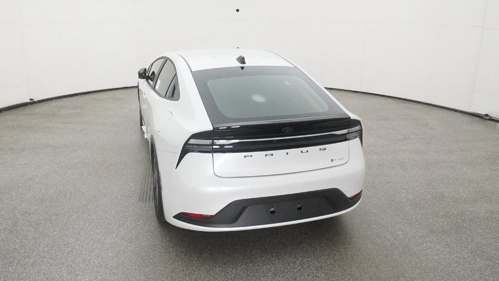 Thumbnail: 2026 Toyota Prius - 32