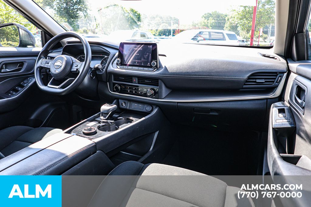 Used 2024 Gray Nissan S image 30