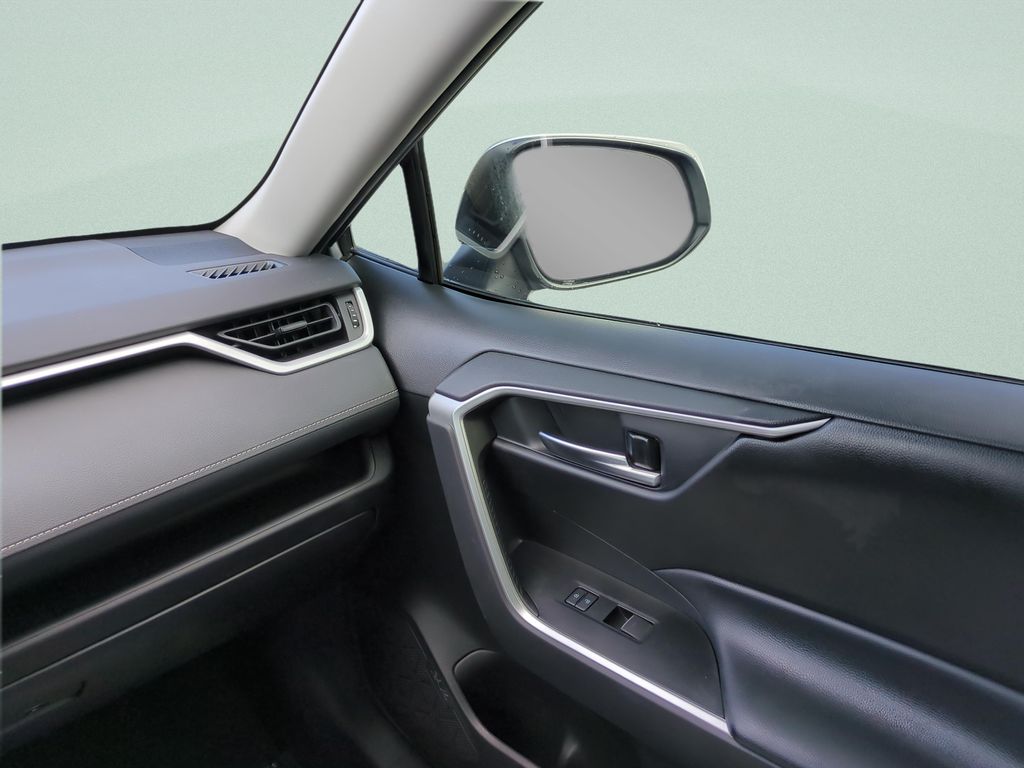 Used 2023 Silver Toyota XLE image 13