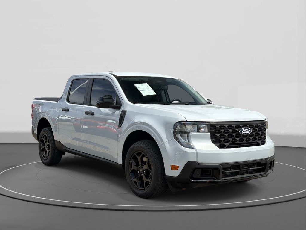 Used 2025 Ford Maverick XLT 4D Crew Cab