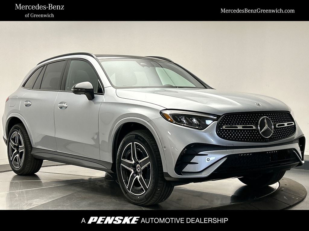2025 Mercedes-Benz GLC 300 -
                Greenwich, CT