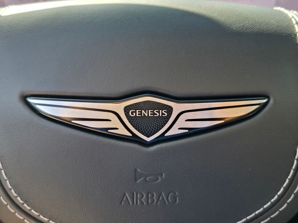 2026 Genesis GV80 - $81,943