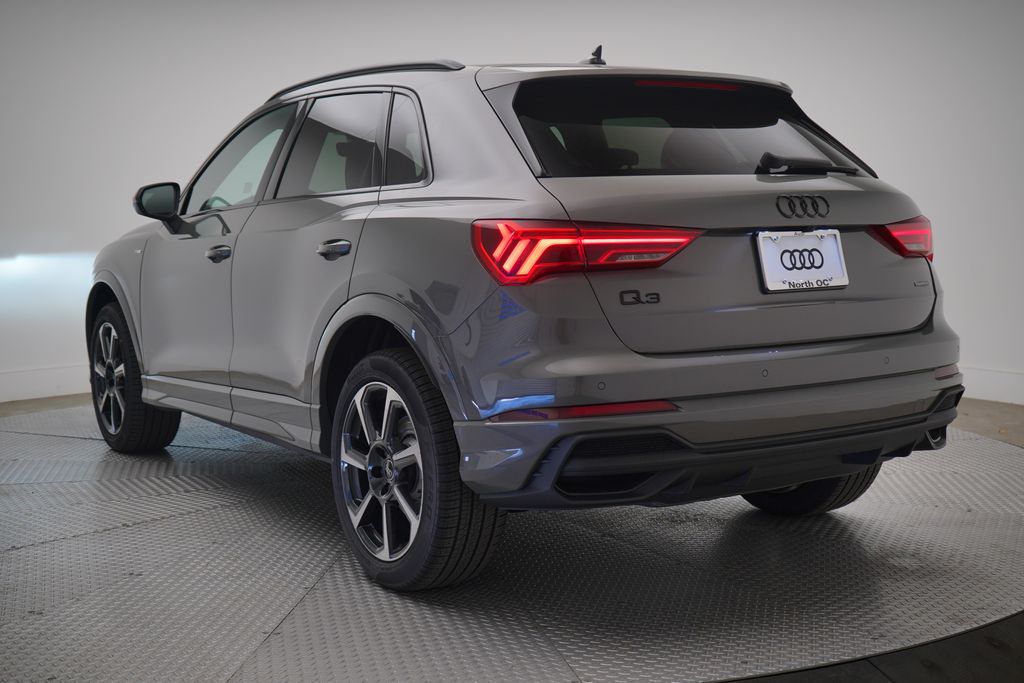 Thumbnail: 2025 Audi Q3 - 3