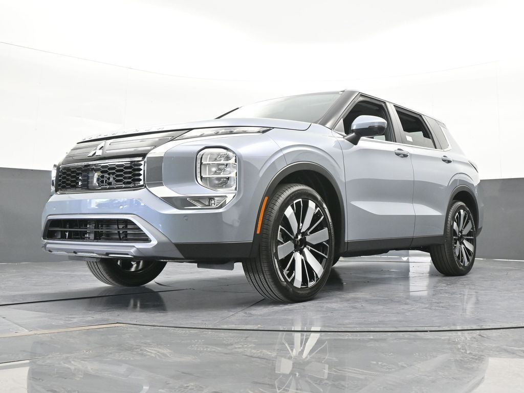 New 2026 Gray Mitsubishi SE image 66