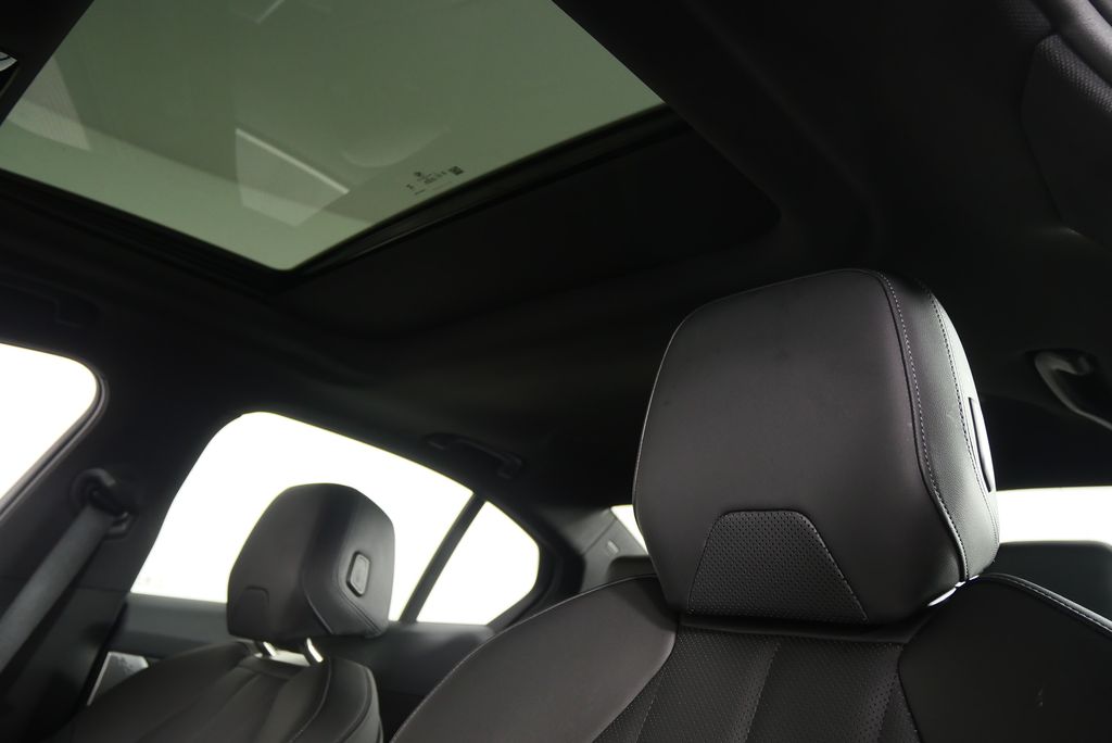 2025 BMW 5 Series 530i 12