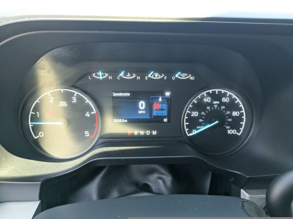 2025 Ford F-350 Super Duty XL