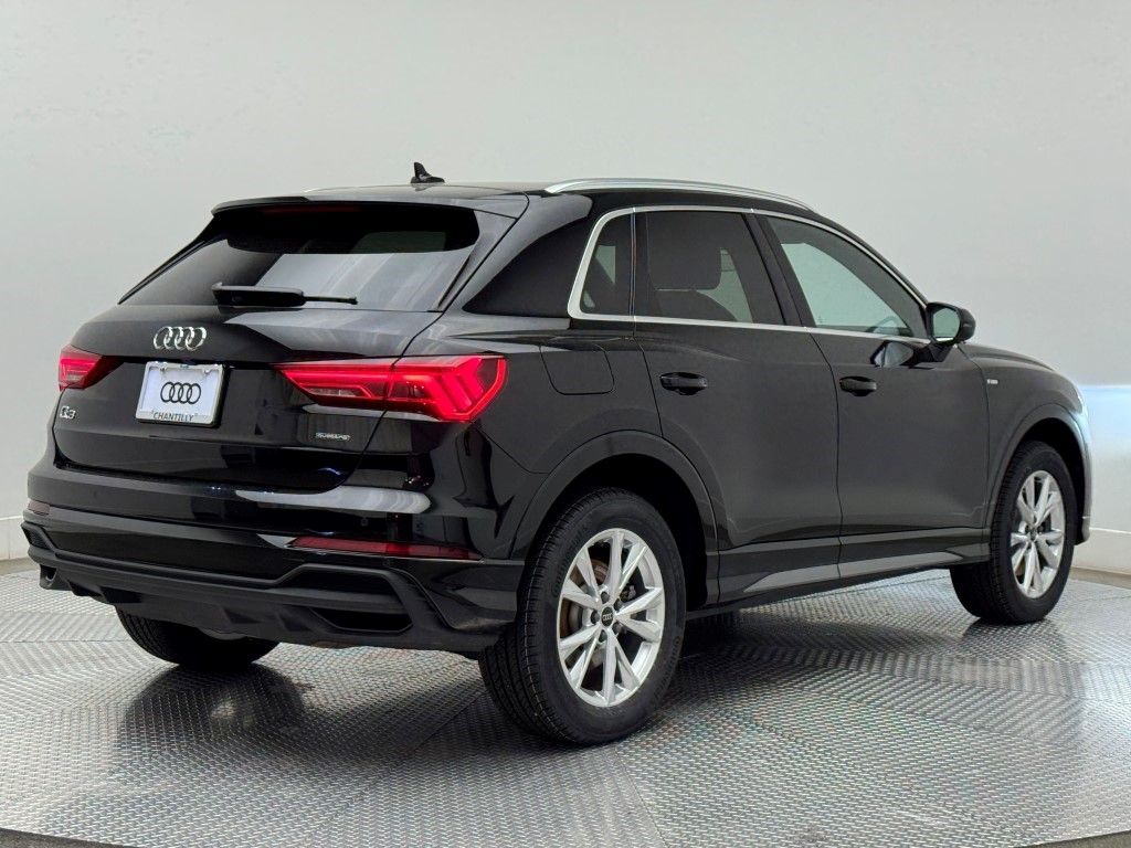 2024 Audi Q3 Premium 11