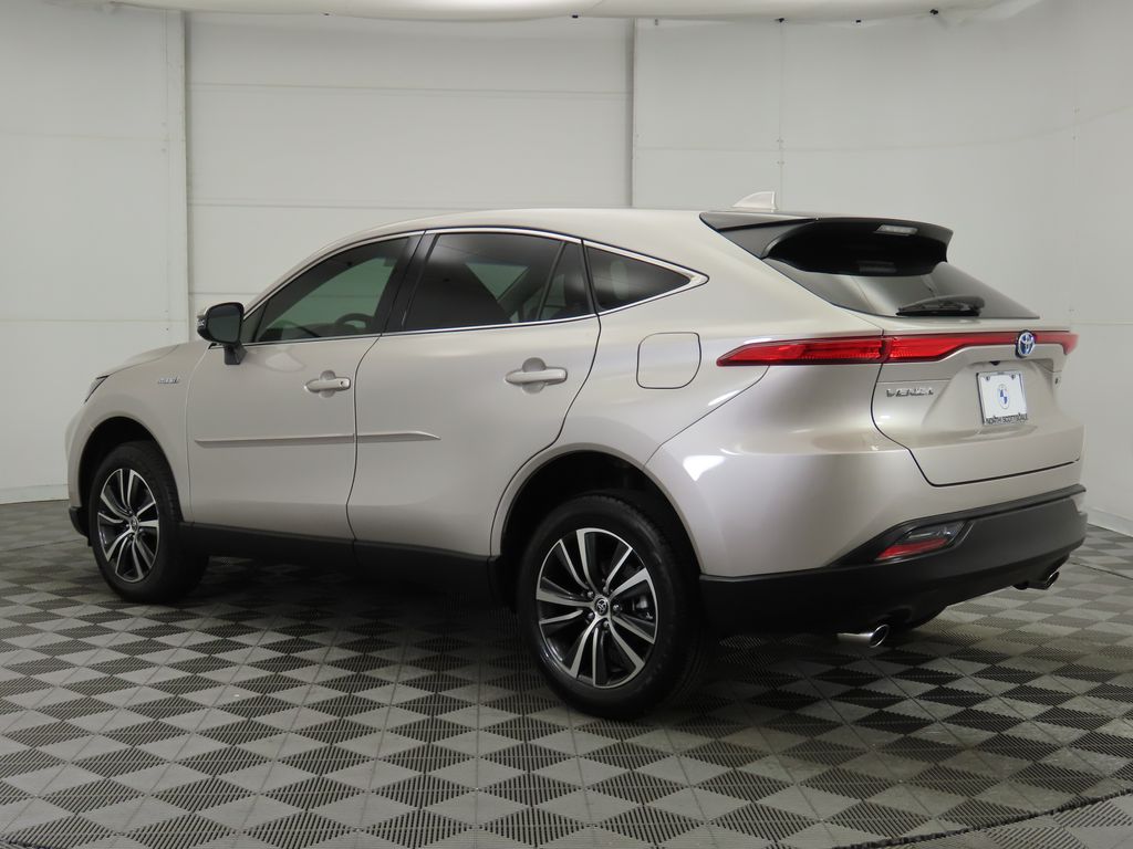 2021 Toyota Venza LE 7