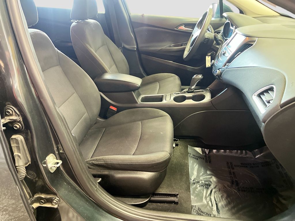 Used 2018 Graphite Metallic Chevrolet LT image 25