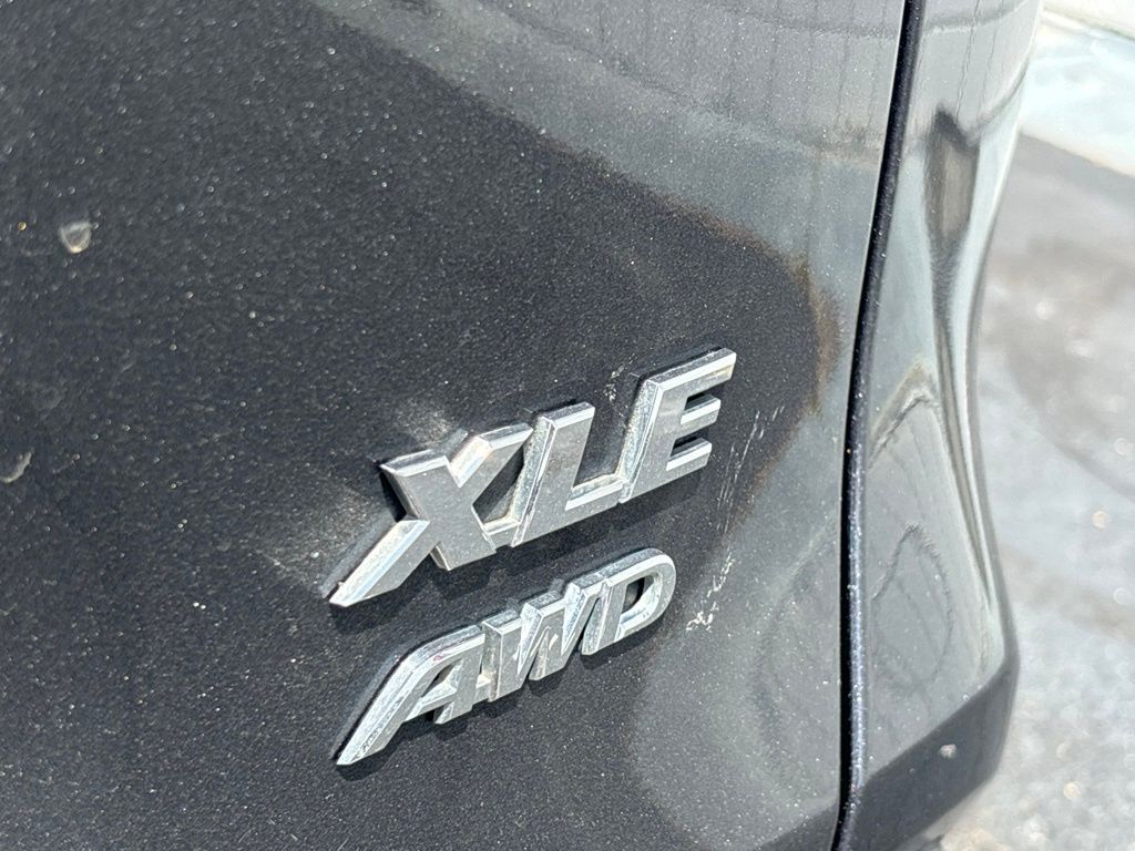 Used 2019 Toyota RAV4 SUV